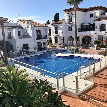 Nueva Nerja Pueblo Andaluz Casa Grafton Villa Luaran gambar