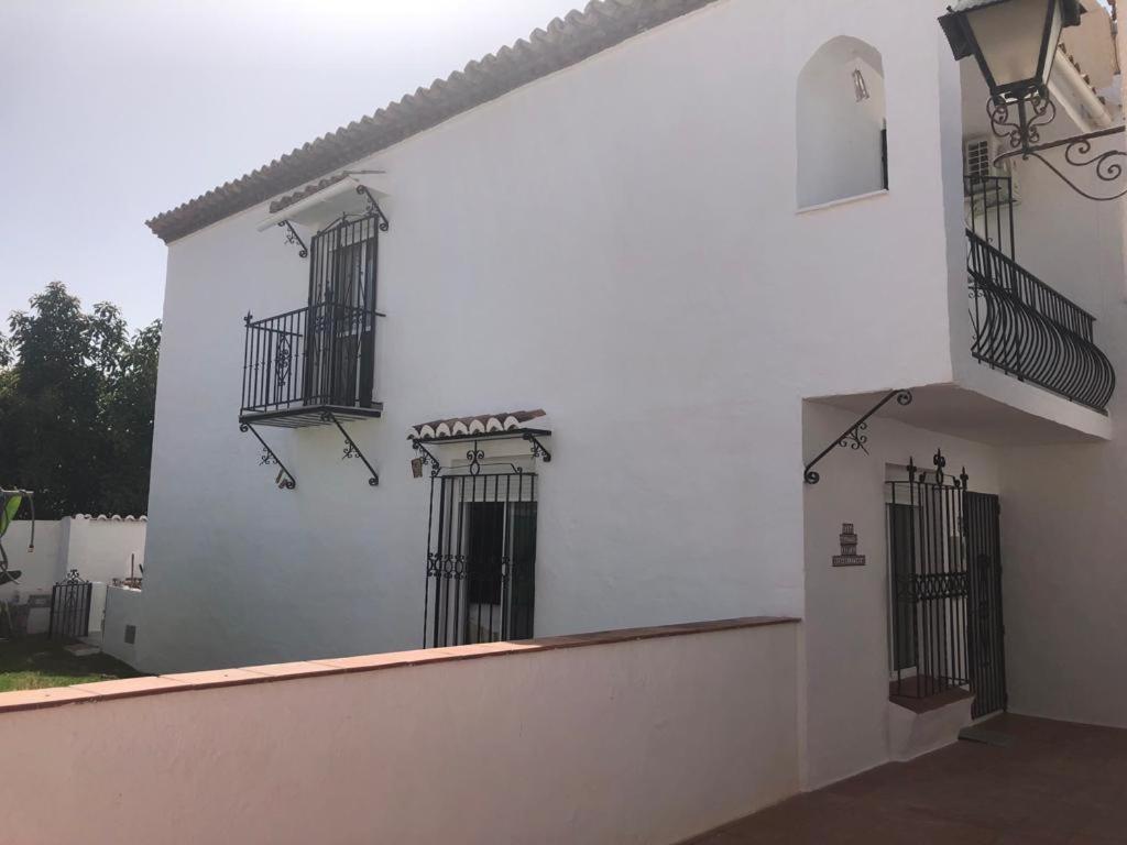 Nueva Nerja Pueblo Andaluz Casa Grafton Villa Luaran gambar