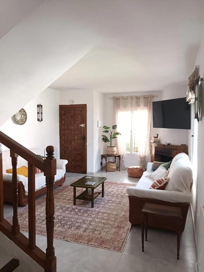 Nueva Nerja Pueblo Andaluz Casa Grafton Villa Luaran gambar