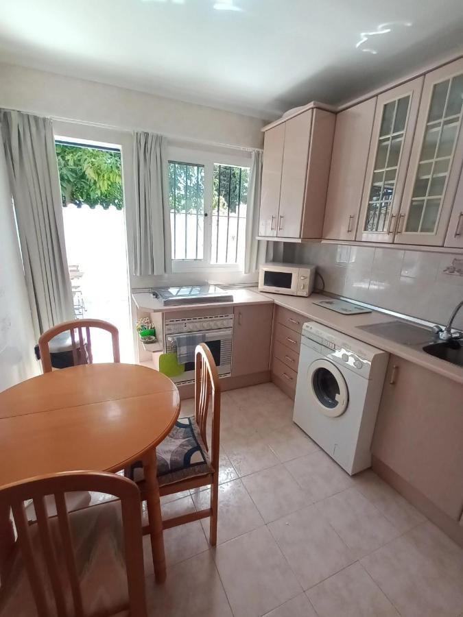 Nueva Nerja Pueblo Andaluz Casa Grafton Villa Luaran gambar
